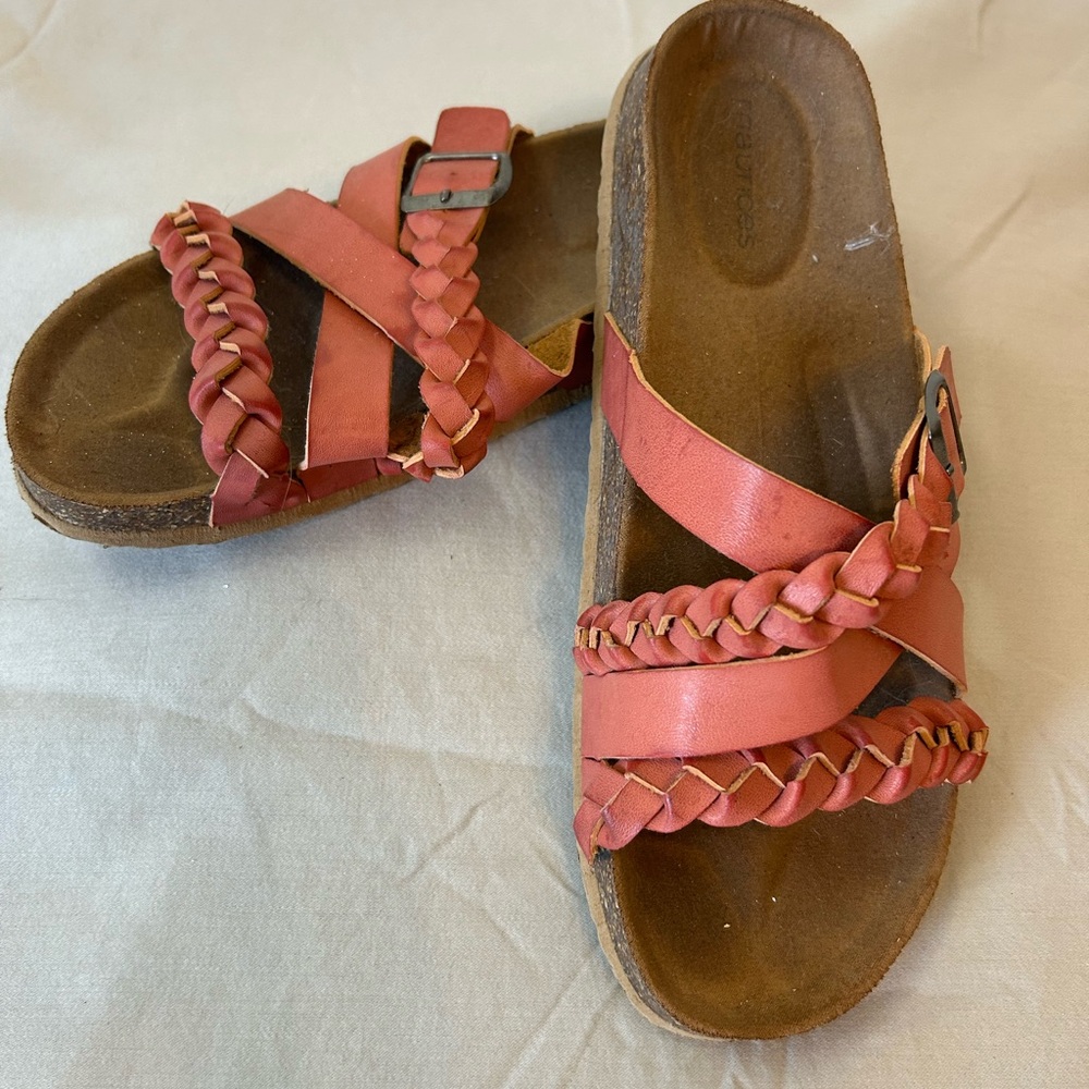 EUC Maurices Pink Adjustable Braided Slide On‎ Sandals Size 8